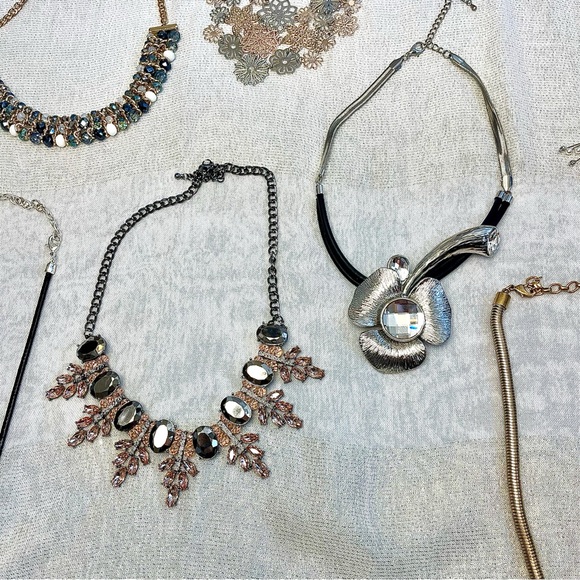 Fashion Necklaces Bundle - Picture 7 of 10